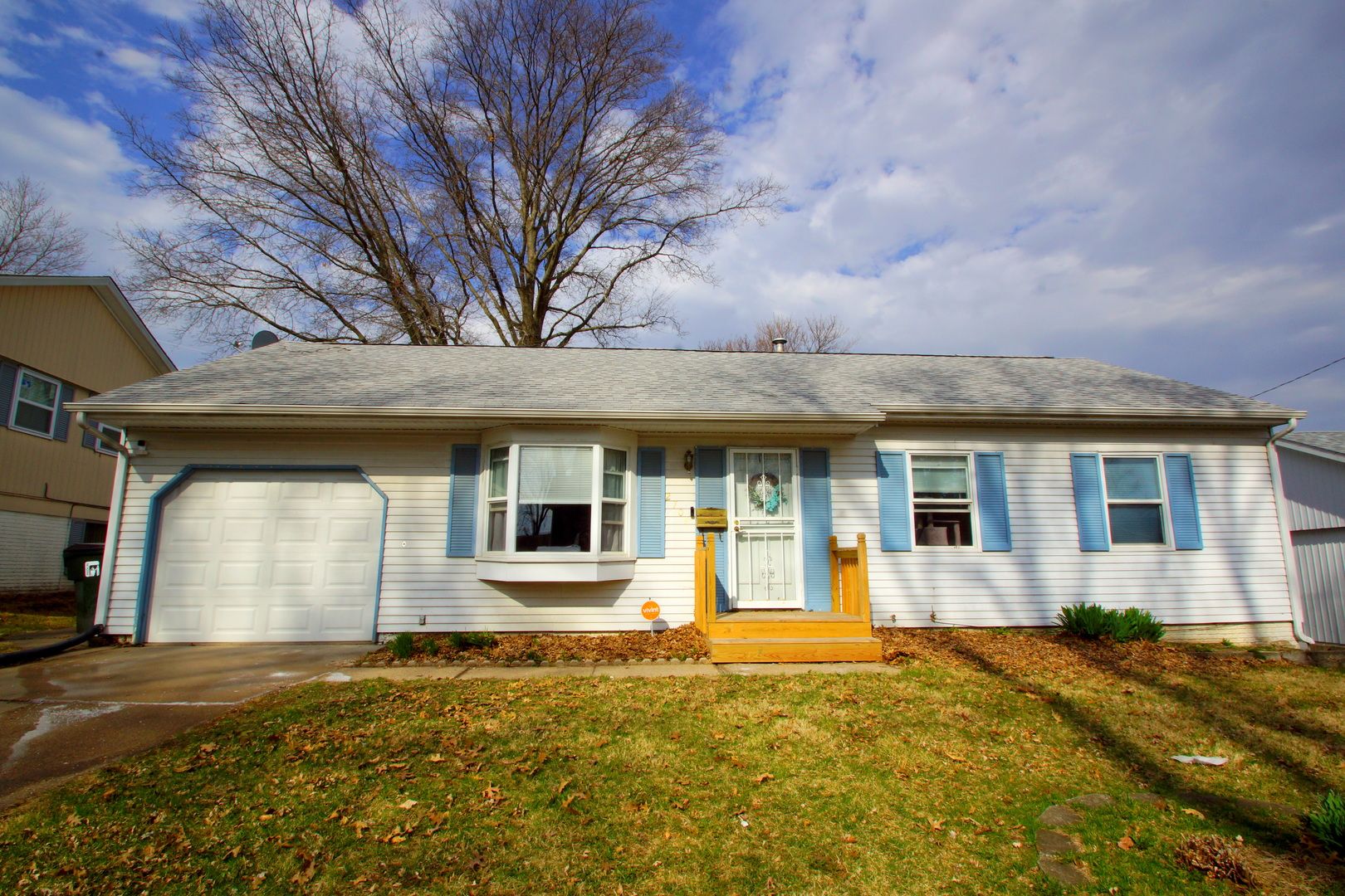 2704 WOOD DALE Avenue — Davenport, IA 52804