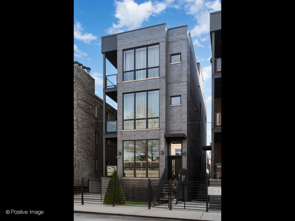 1537 Pearson Street, Chicago, IL 60642