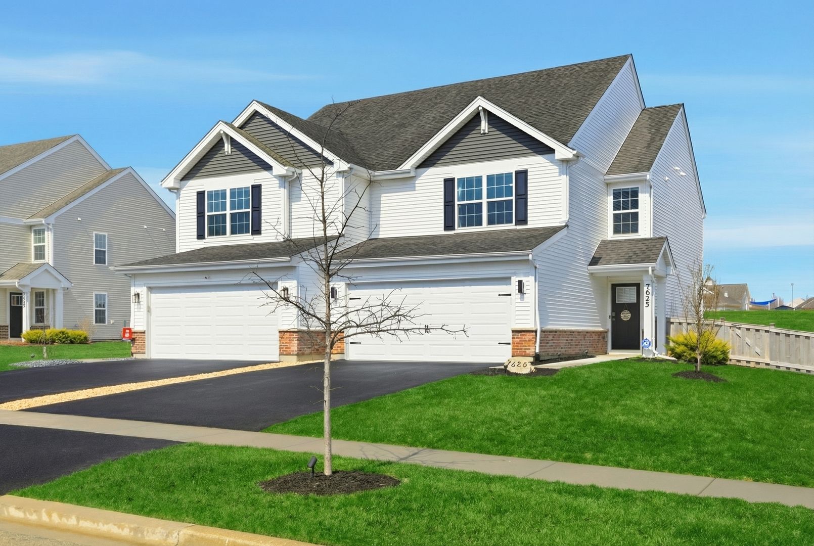 7625 Stonecrop Lane — Joliet, IL 60431