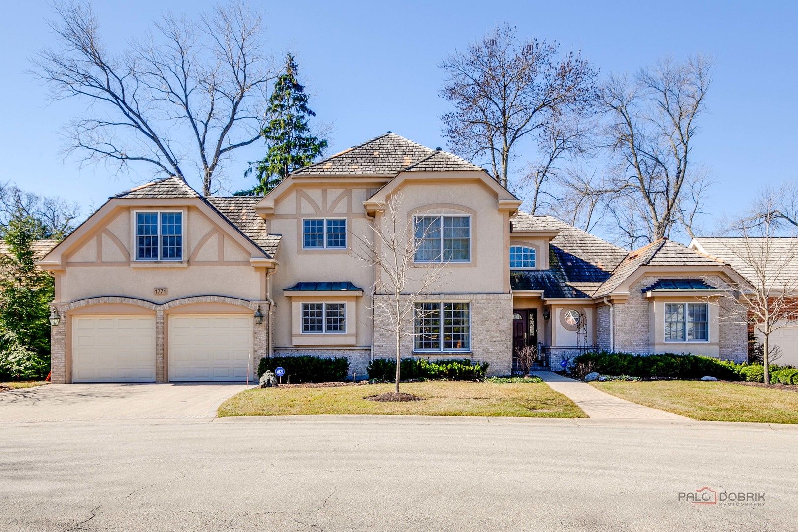 1771 Stanford Court — Lake Forest, IL 60045