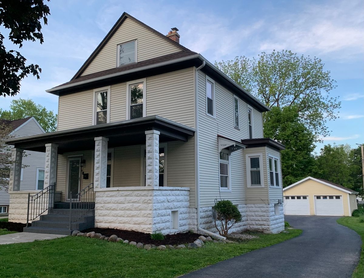 214 Fordham Avenue, Aurora, IL 60506