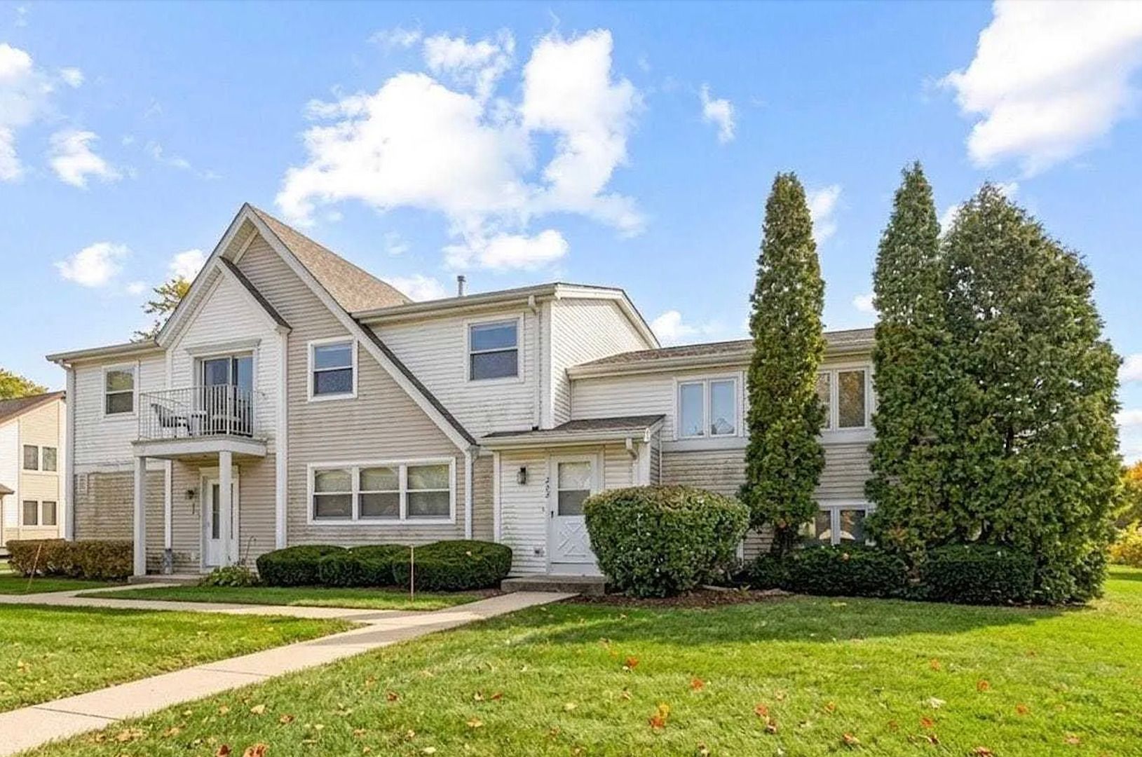 262 Inverrary Lane — Deerfield, IL 60015