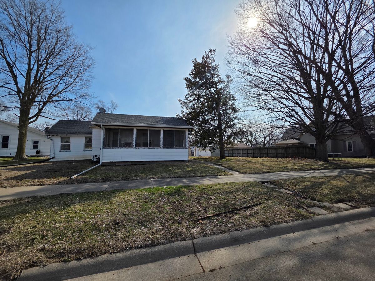 2313 7th Street, Clinton, IA 52732