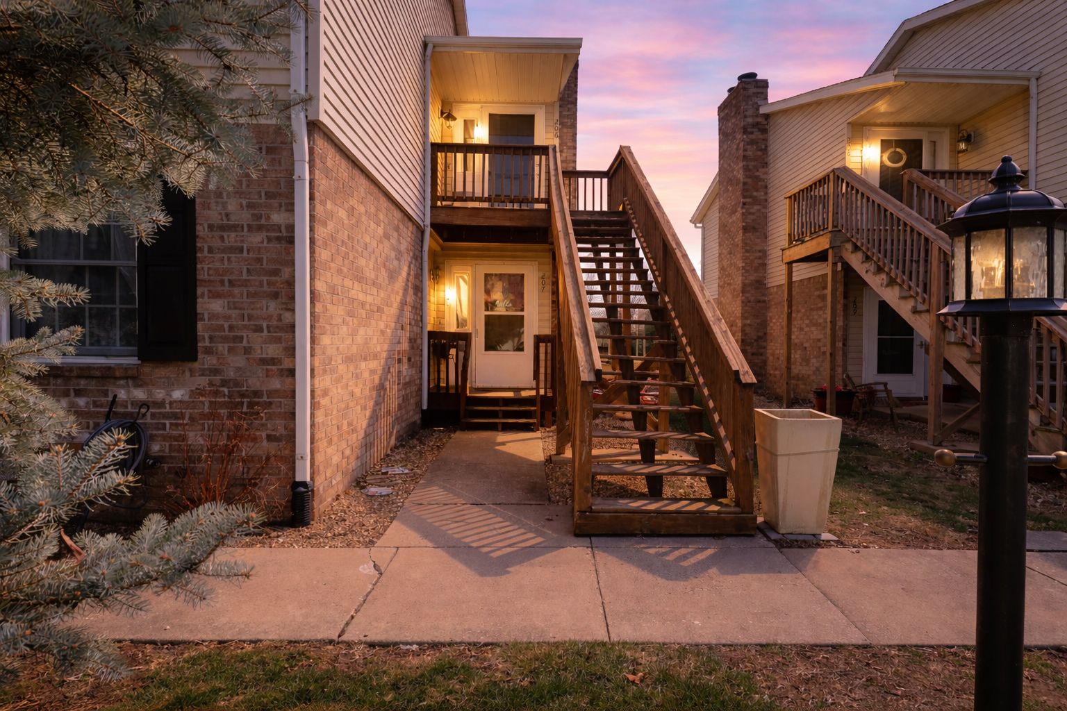 903 N Linden Street #207 — Normal, IL 61761