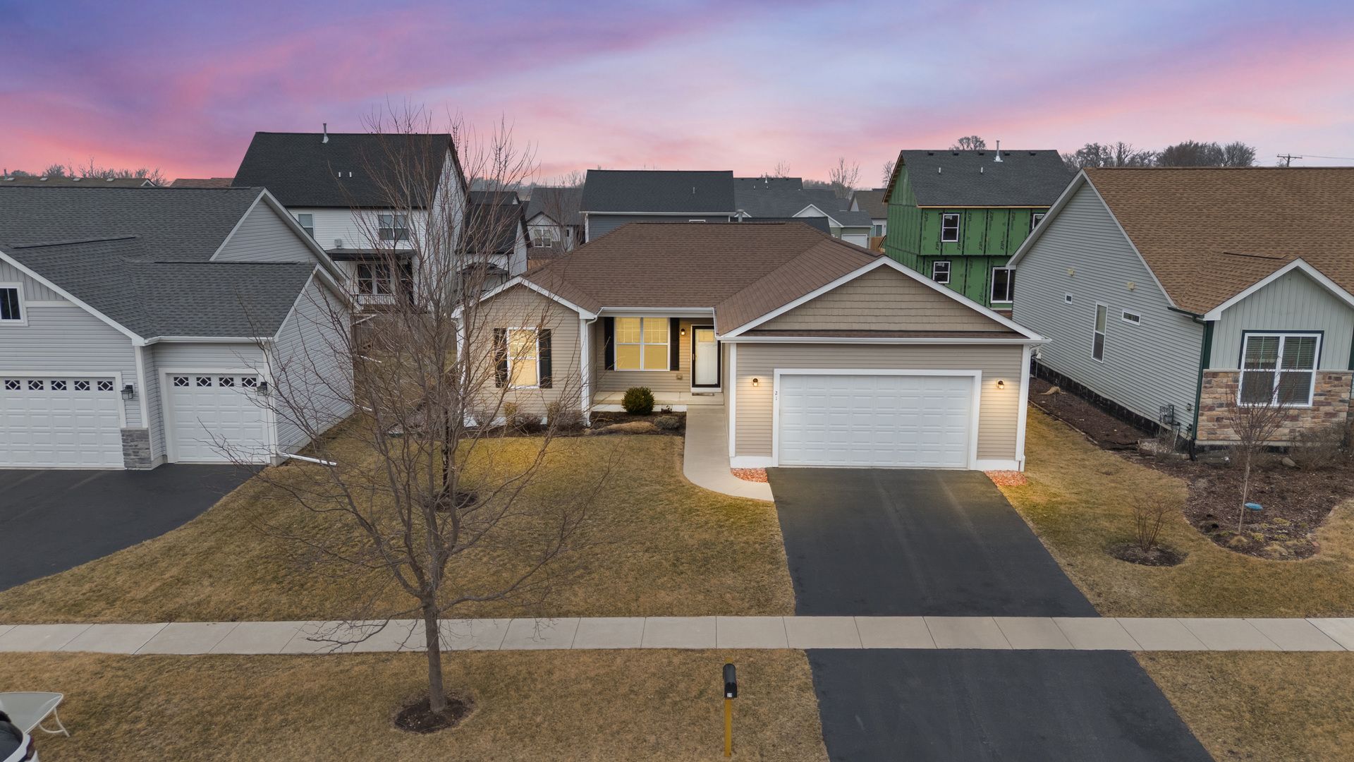 21 W Winterberry Avenue — Cortland, IL 60112