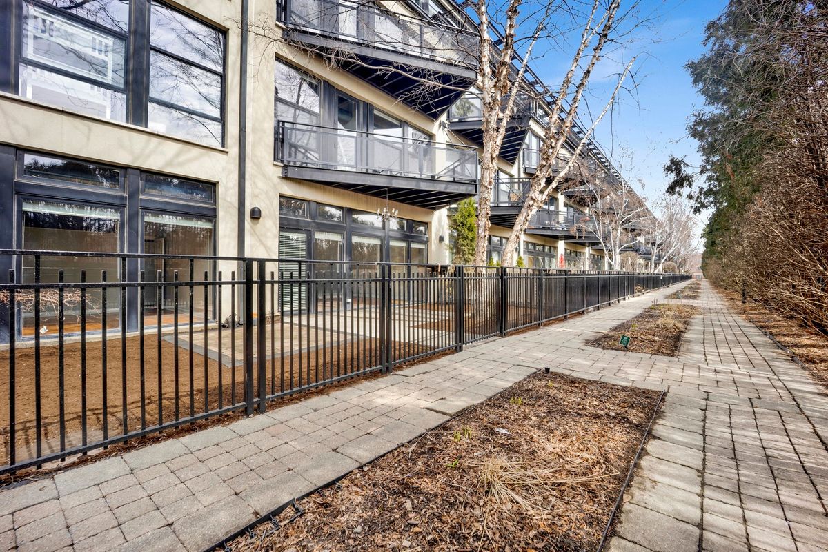 1071 15th Street, Chicago, IL 60608