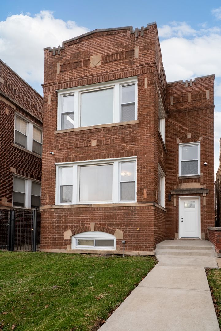 7830 S Marshfield Avenue — Chicago, IL 60620