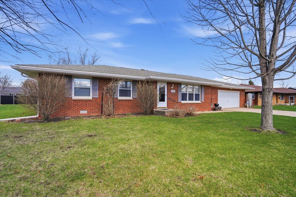 308 Linden Street — Dwight, IL 60420