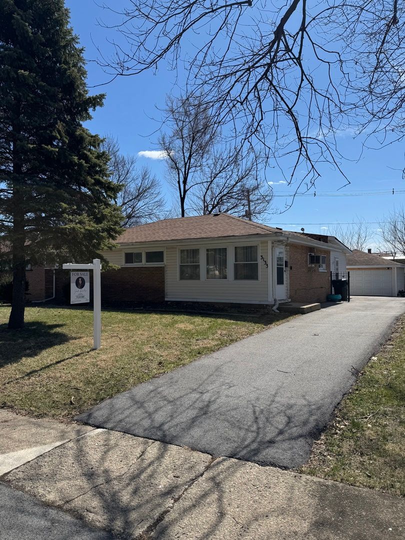 3133 Stafford Drive, Markham, IL 60428