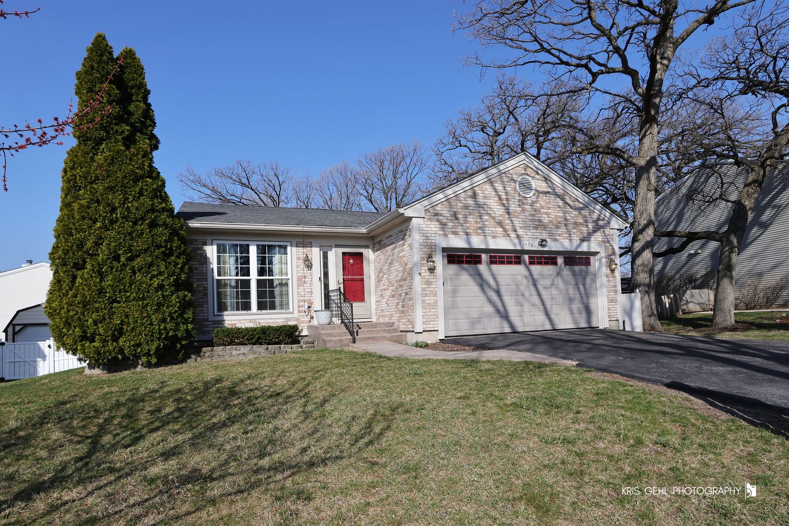 2428 Bridle Circle — Round Lake Beach, IL 60073