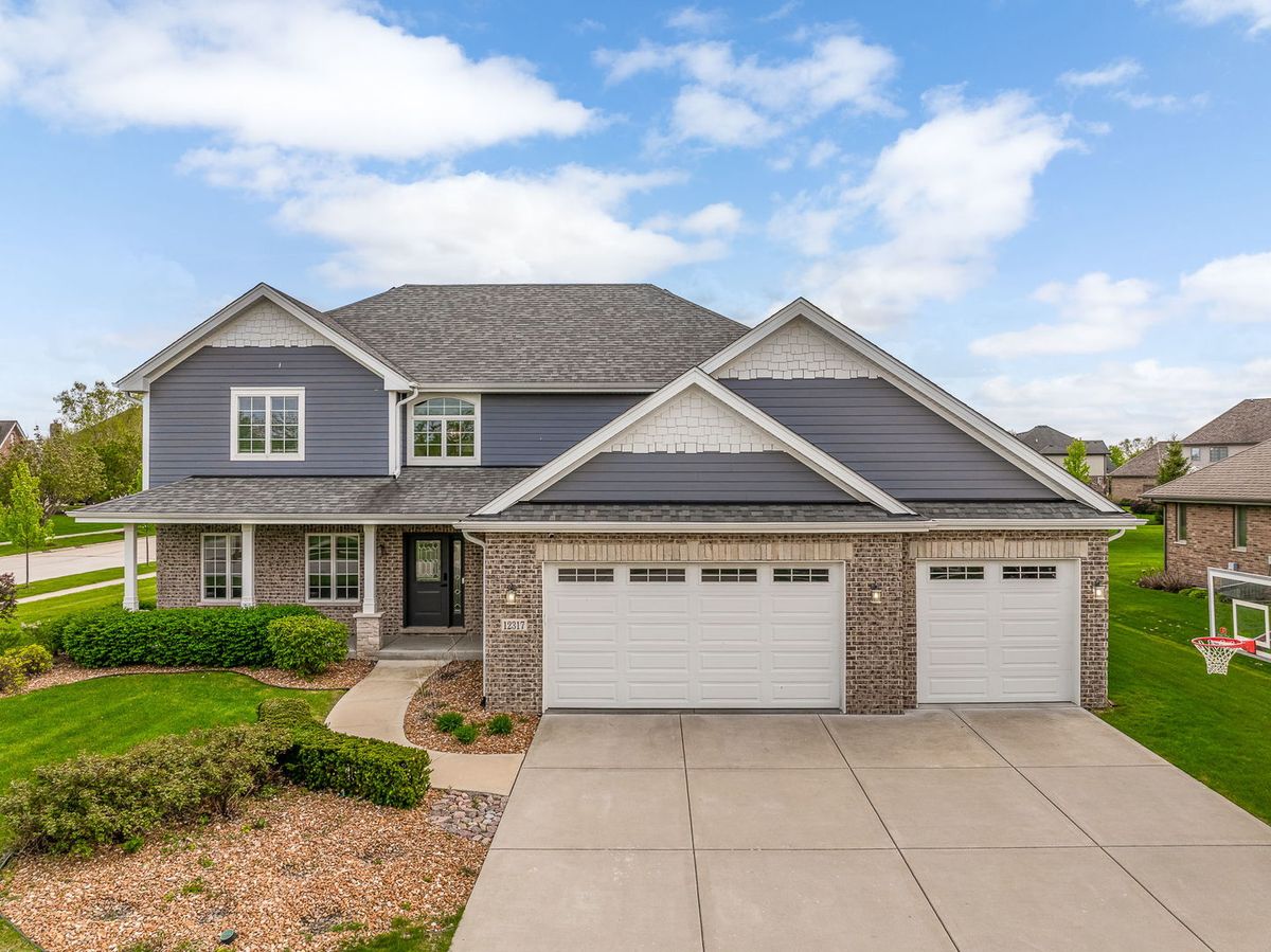 12317 Tahoe Lane, Mokena, IL 60448