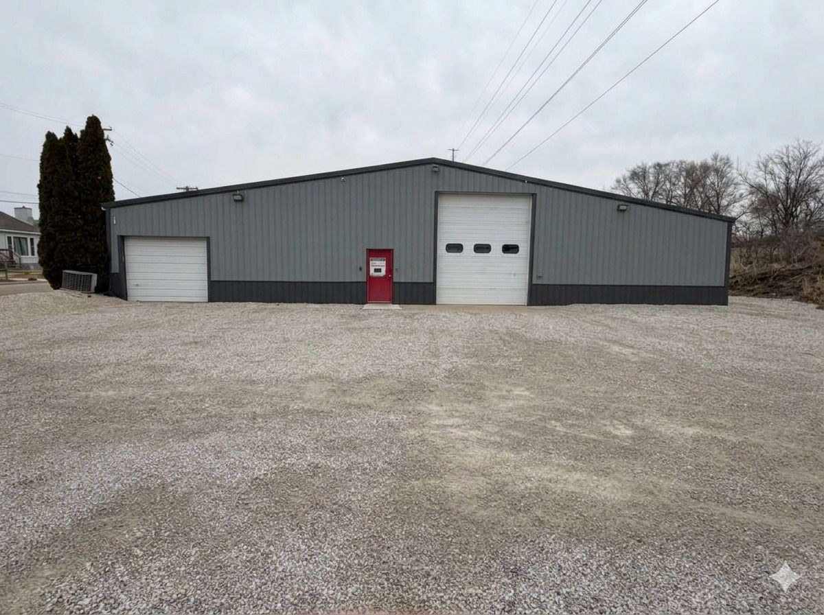 300 W Joliet Street — Ottawa, IL 61350
