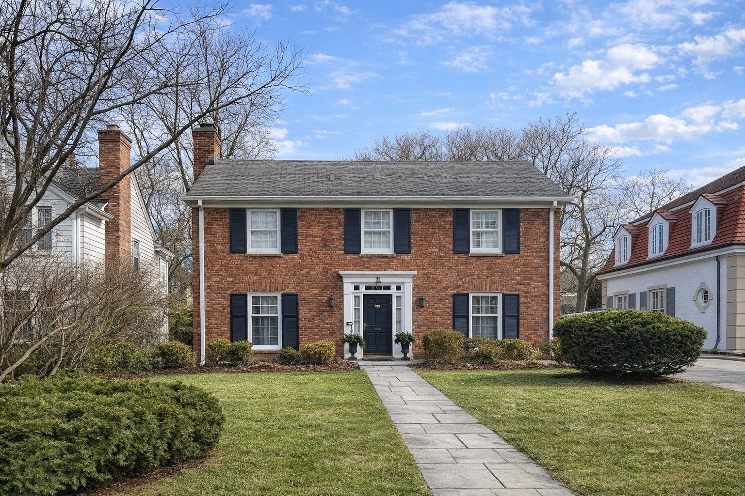 1940 Chestnut Avenue — Wilmette, IL 60091