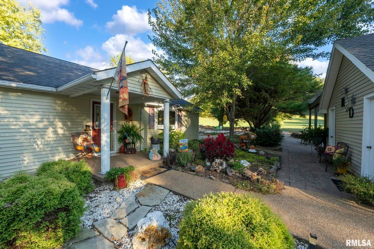 1810 Berryville Road, Jonesboro, IL 62952