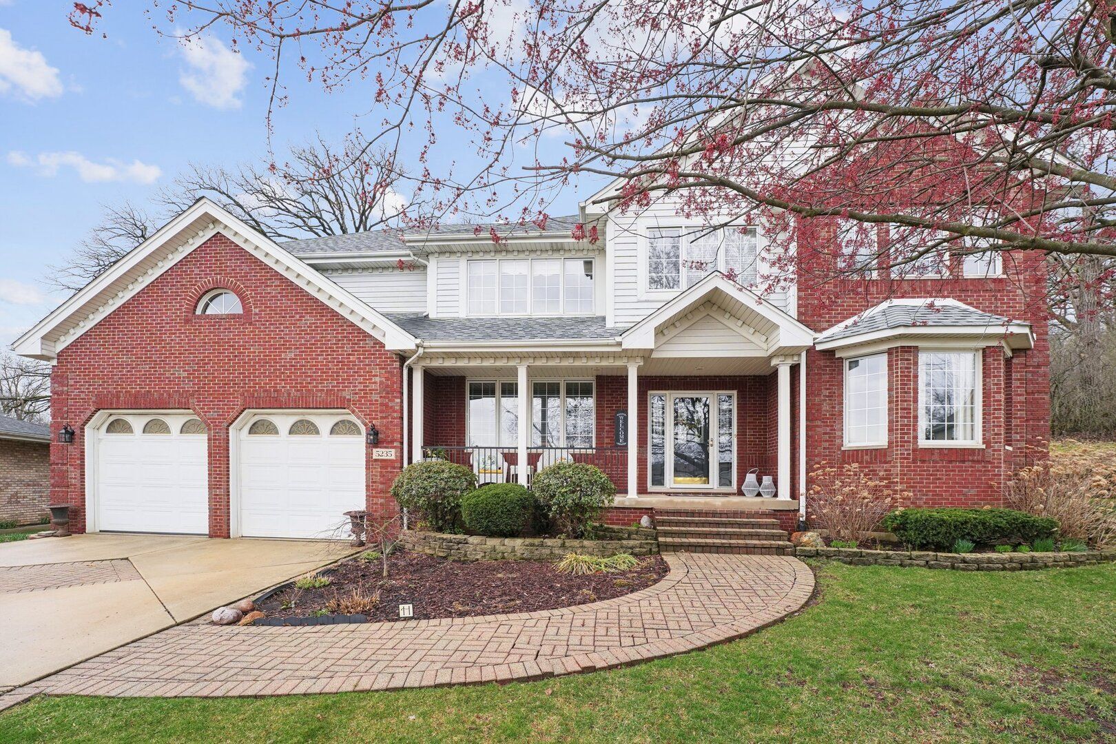 5235 141st Street — Crestwood, IL 60418