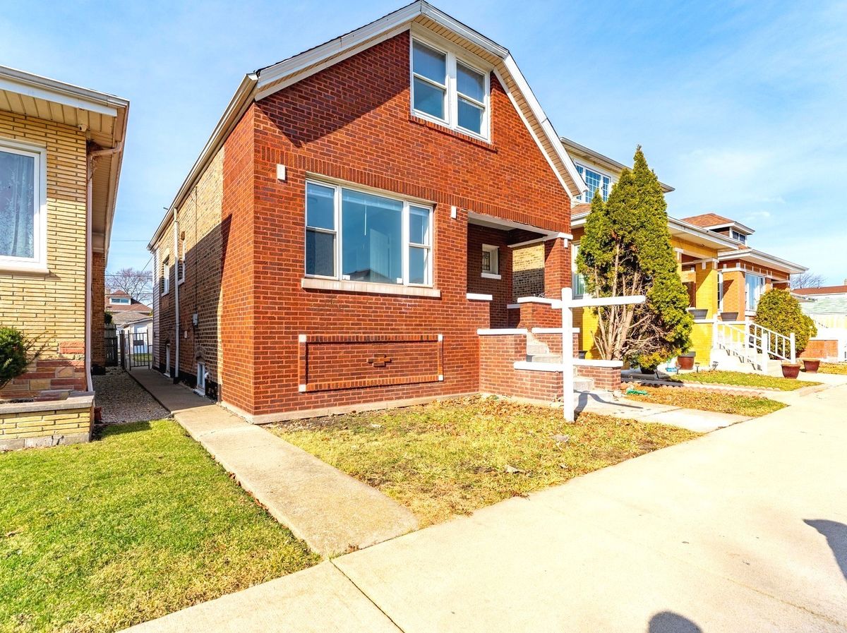 5012 TRIPP Avenue, Chicago, IL 60632