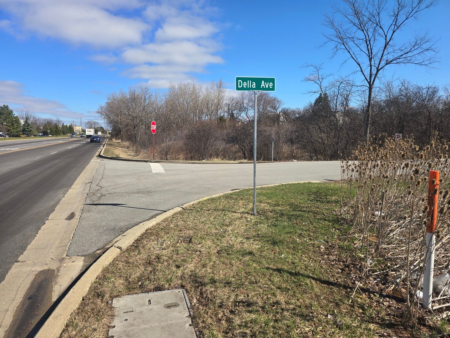 1N 327 Gary Avenue — Carol Stream, IL 60188