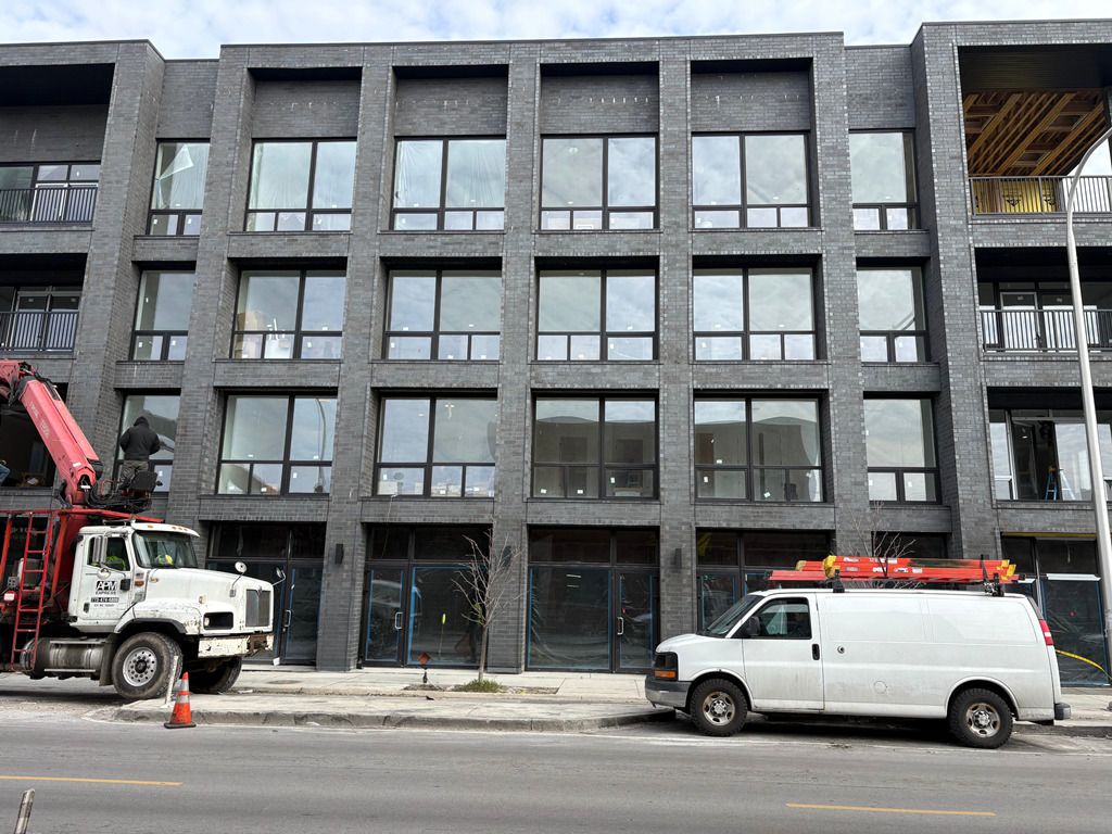 2224 W Grand Avenue — Chicago, IL 60612