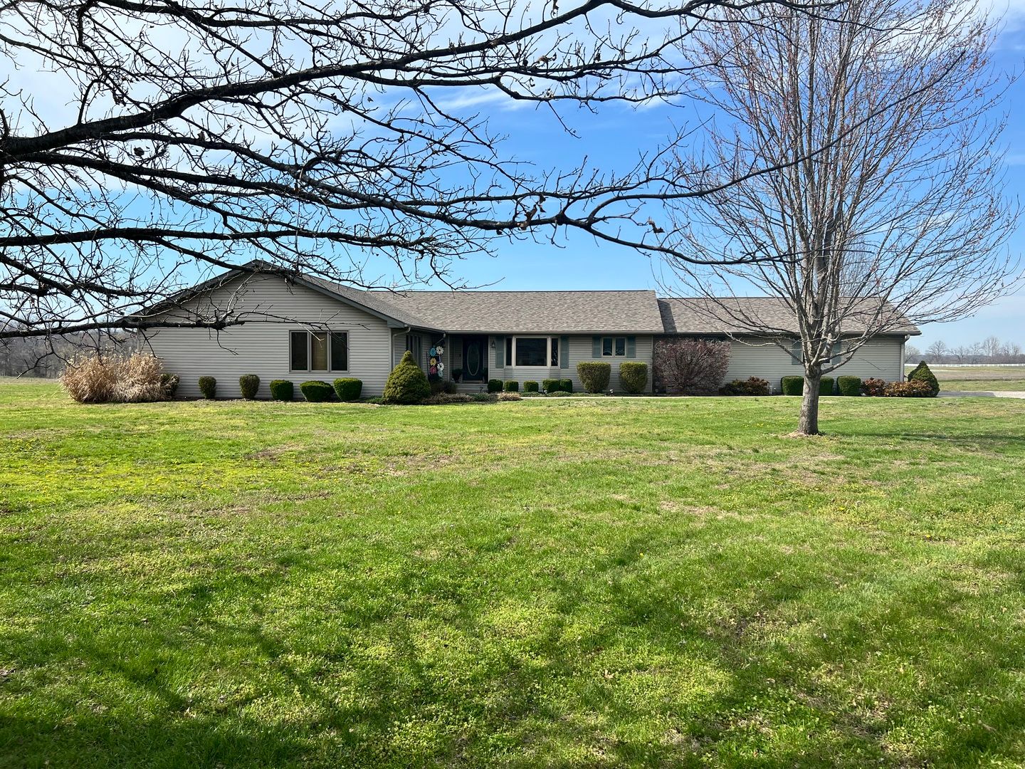 233 Dunivan Road — Murphysboro, IL 62966