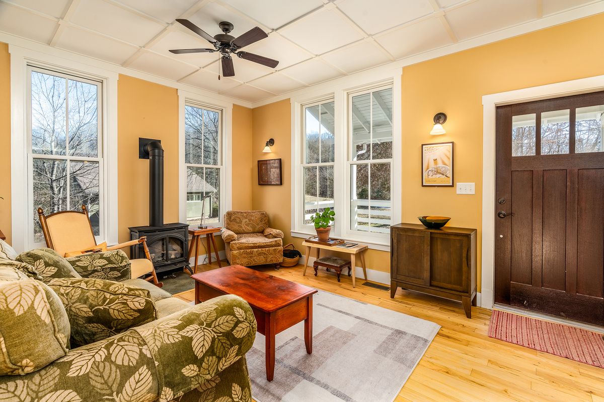 526 Shiloh Road, Cobden, IL 62920