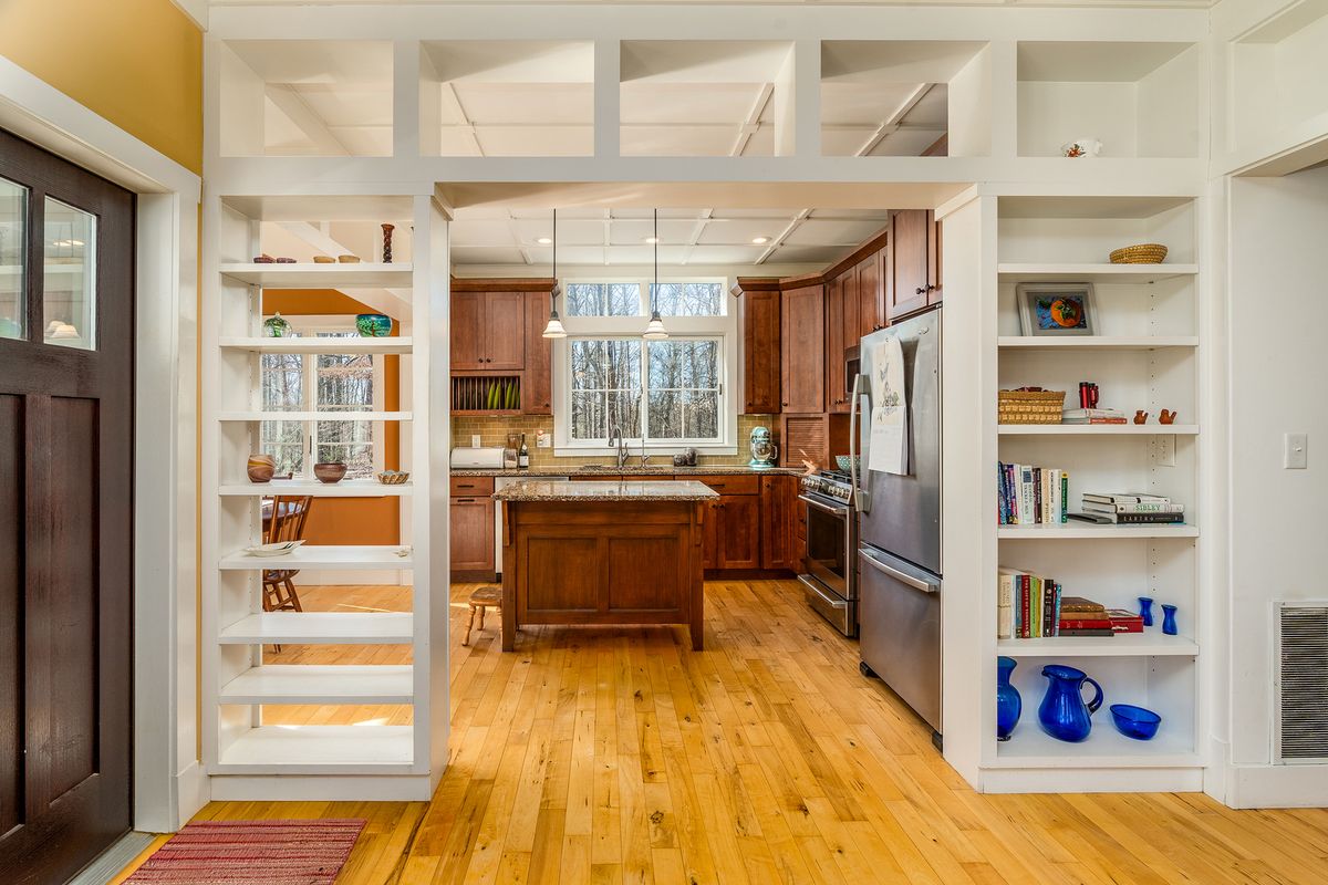 526 Shiloh Road, Cobden, IL 62920