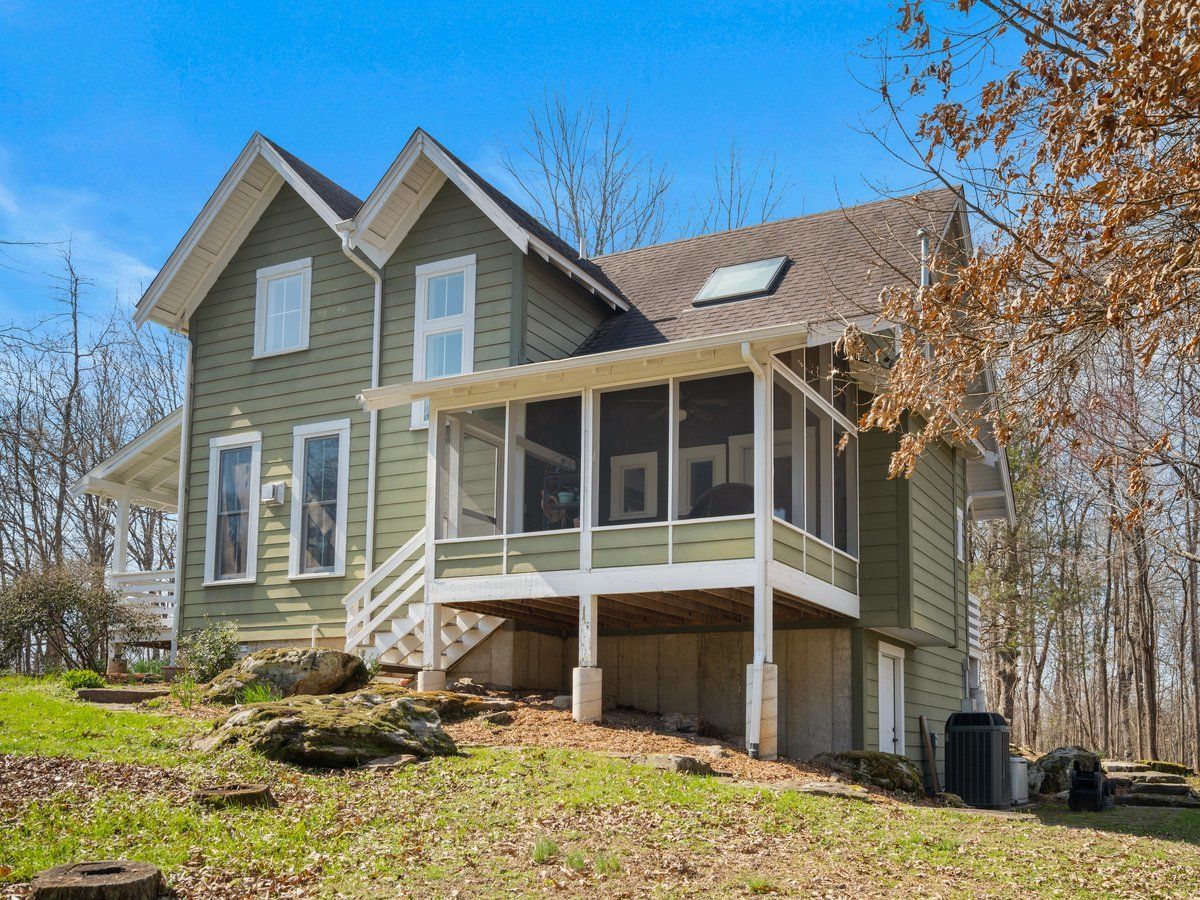 526 Shiloh Road, Cobden, IL 62920