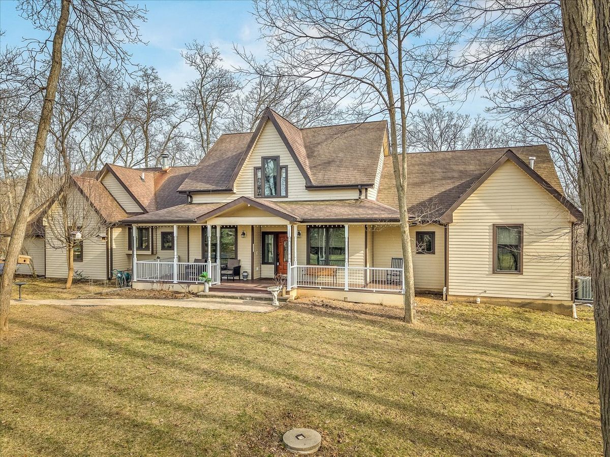 24-114 Lake Carroll Boulevard, Lanark, IL 61046