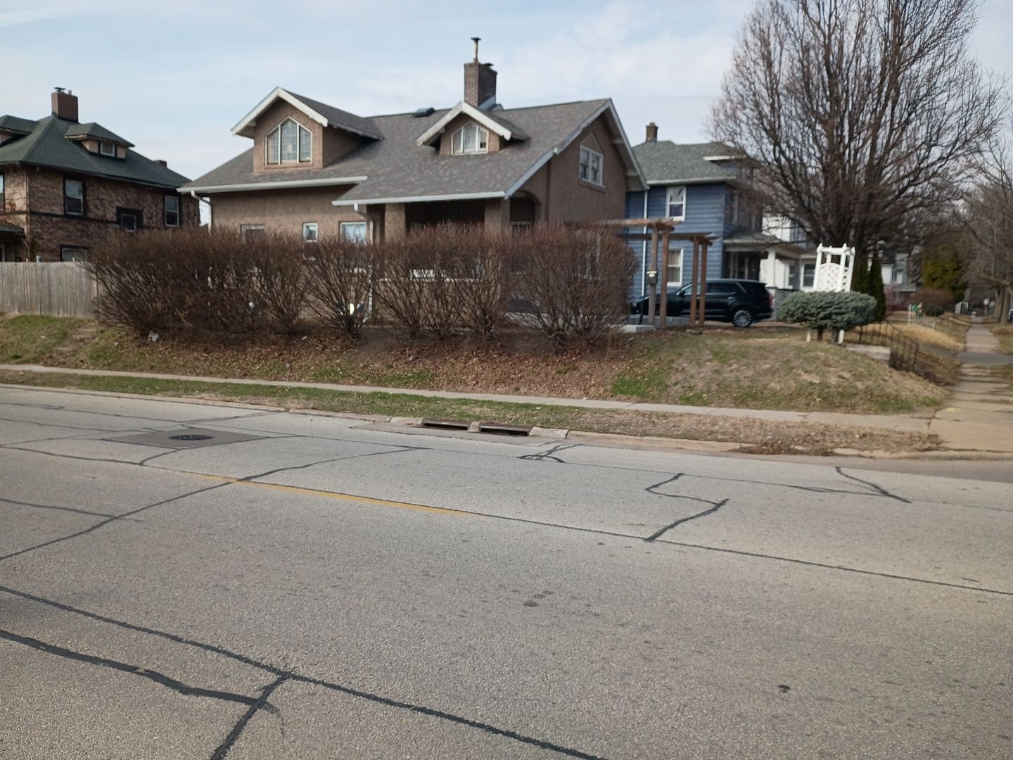1445 10th Street — Moline, IL 61265