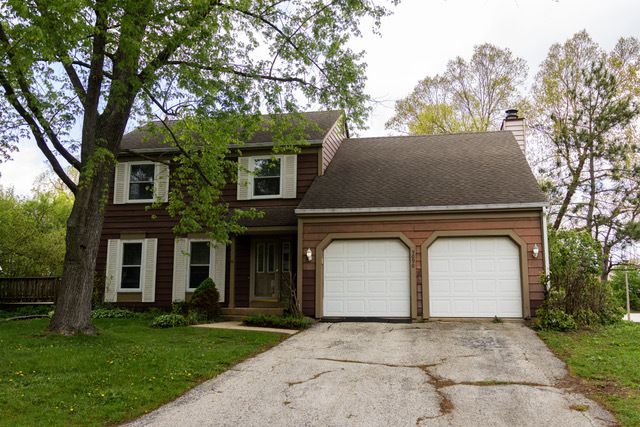5090 Prairie Oak Road, Gurnee, IL 60031