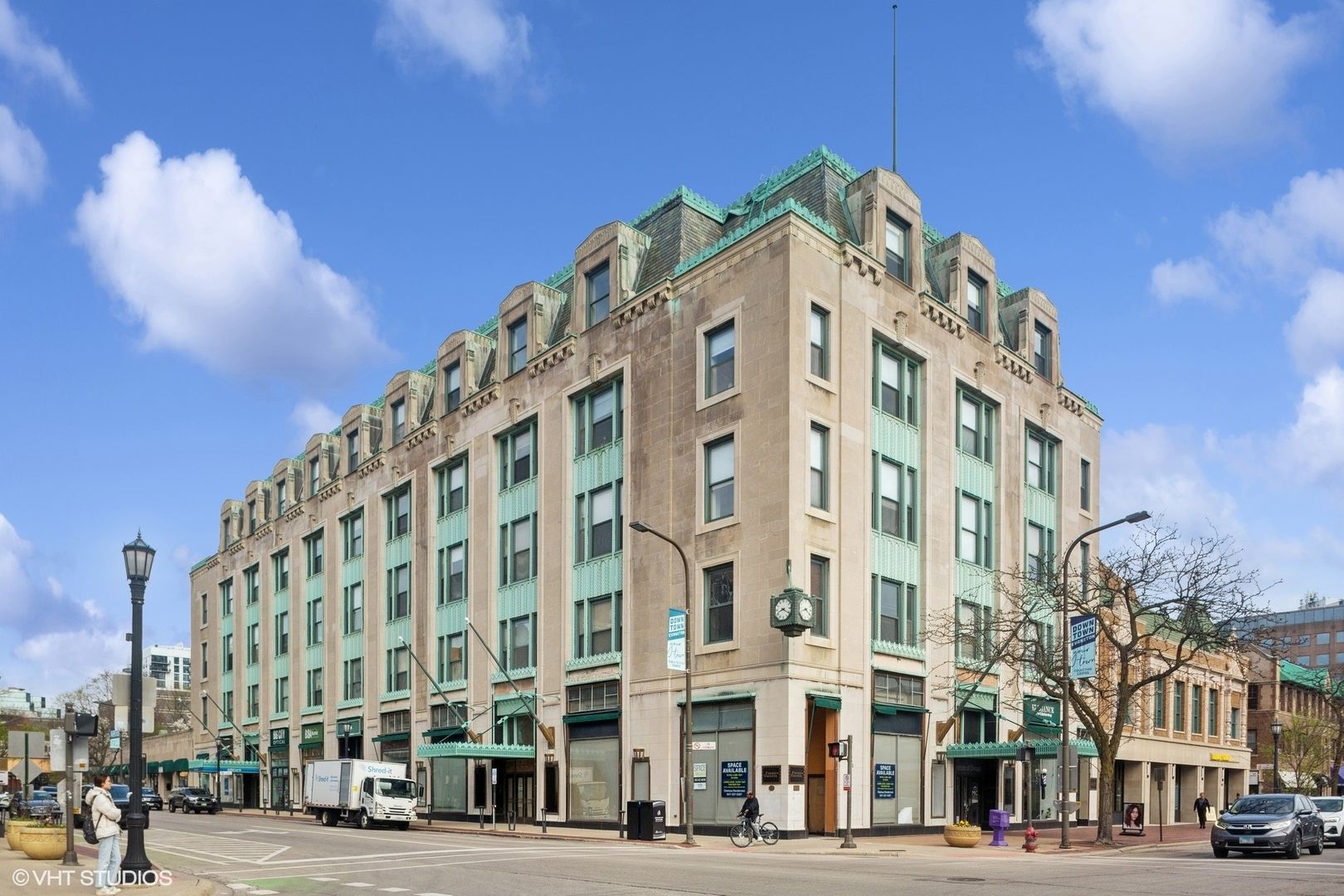 807 Church Street #405 — Evanston, IL 60201