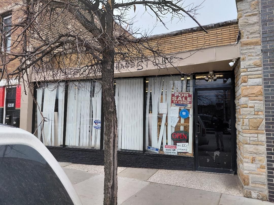 3811 W chicago Avenue — Chicago, IL 60651