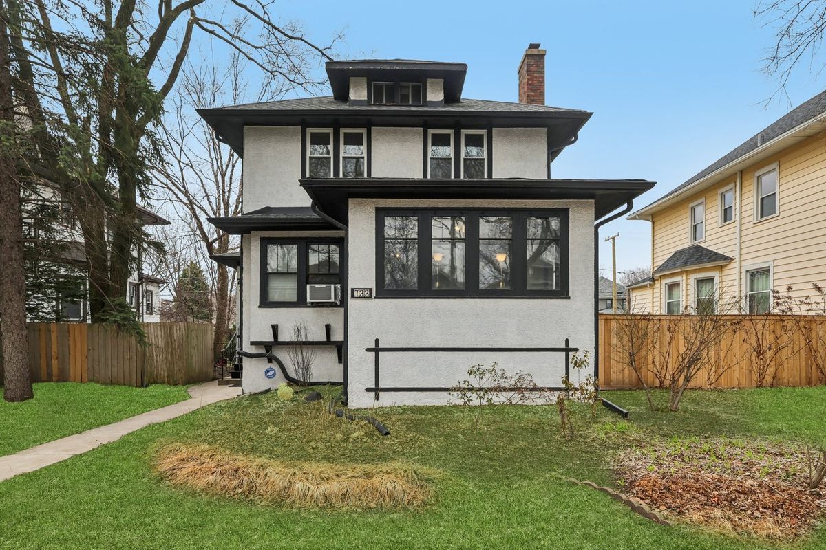 733 Oak Park Avenue, Oak Park, IL 60304