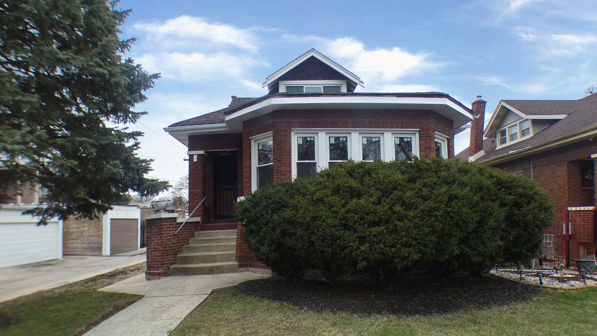 8242 Honore Street, Chicago, IL 60620