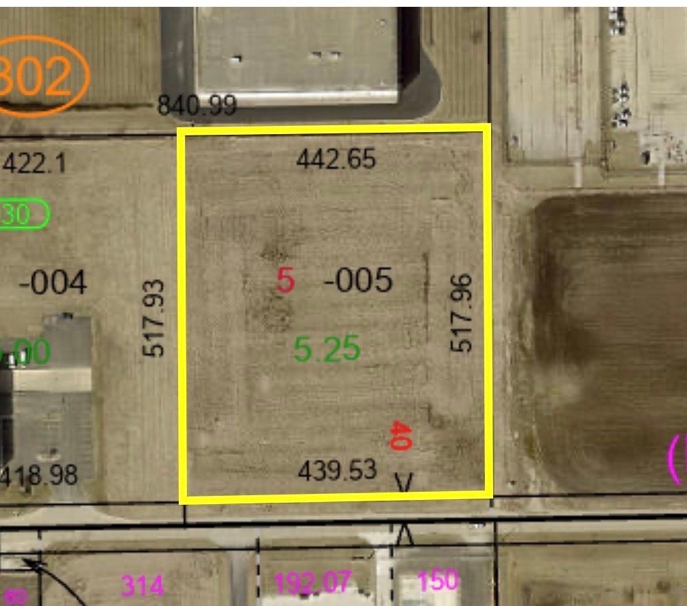 Lot 5 May Business Road Park Park — Peru, IL 61354