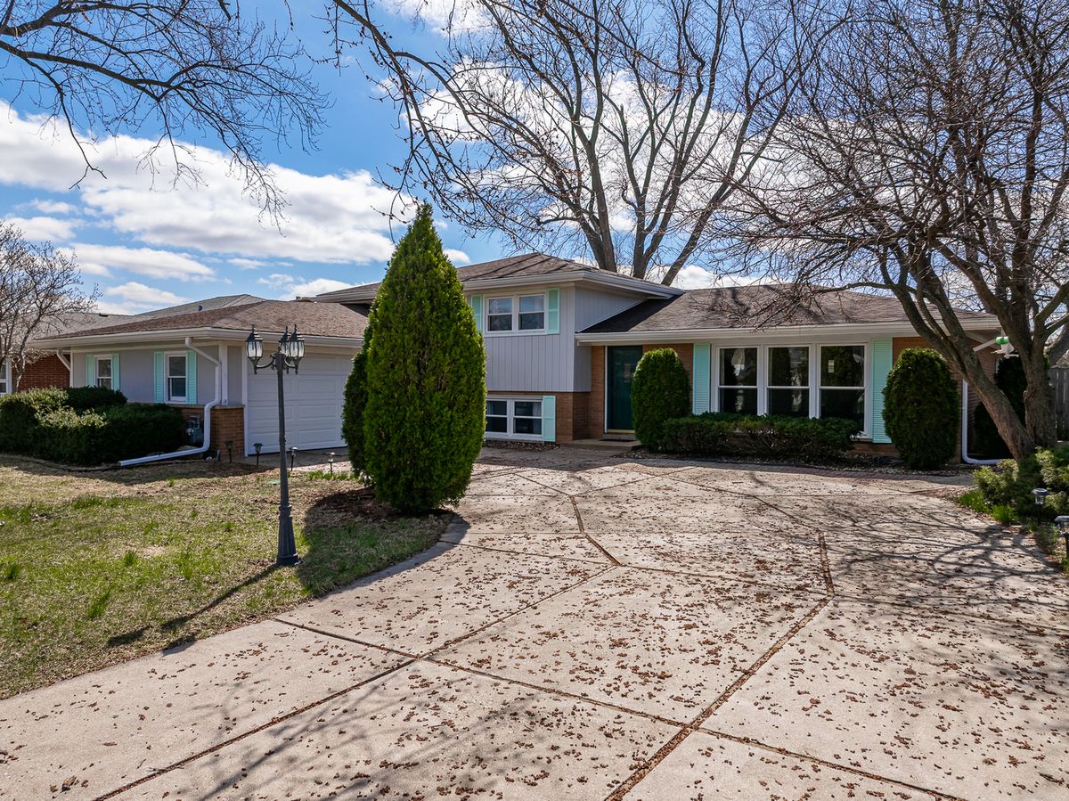 6043 127th Place, Palos Heights, IL 60463
