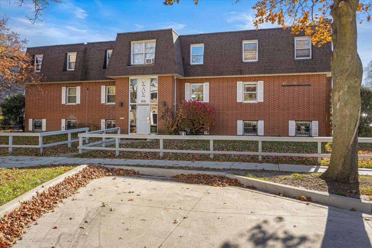 918 Kimberly Drive, DeKalb, IL 60115