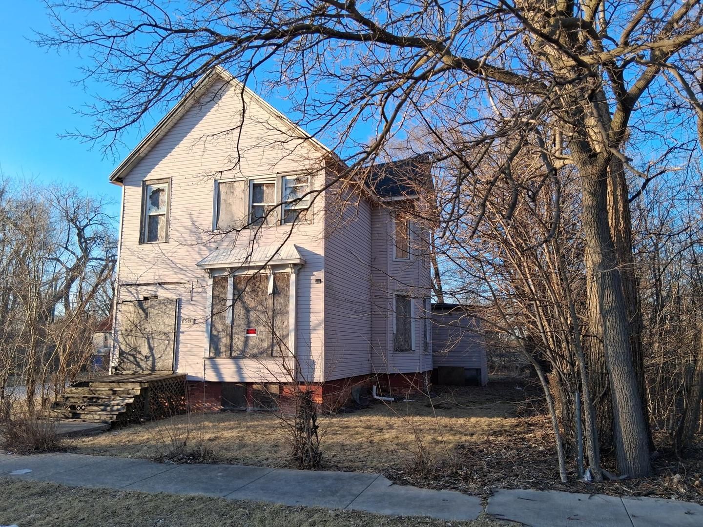 524 W 60TH Street — Chicago, IL 60621