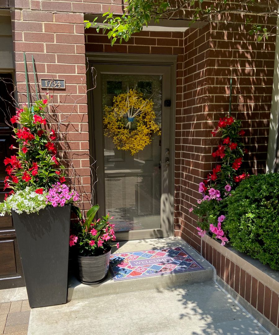 1740 N Clark Street #1734 — Chicago, IL 60614
