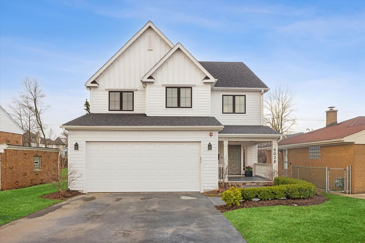 5028 Wolf Road, Western Springs, IL 60558