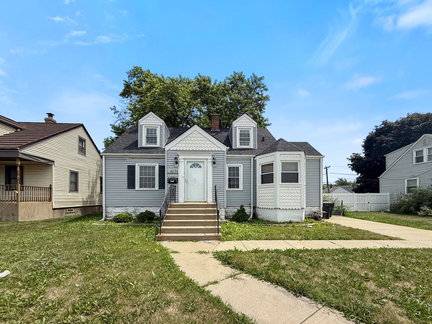 16339 State Street — South Holland, IL 60473