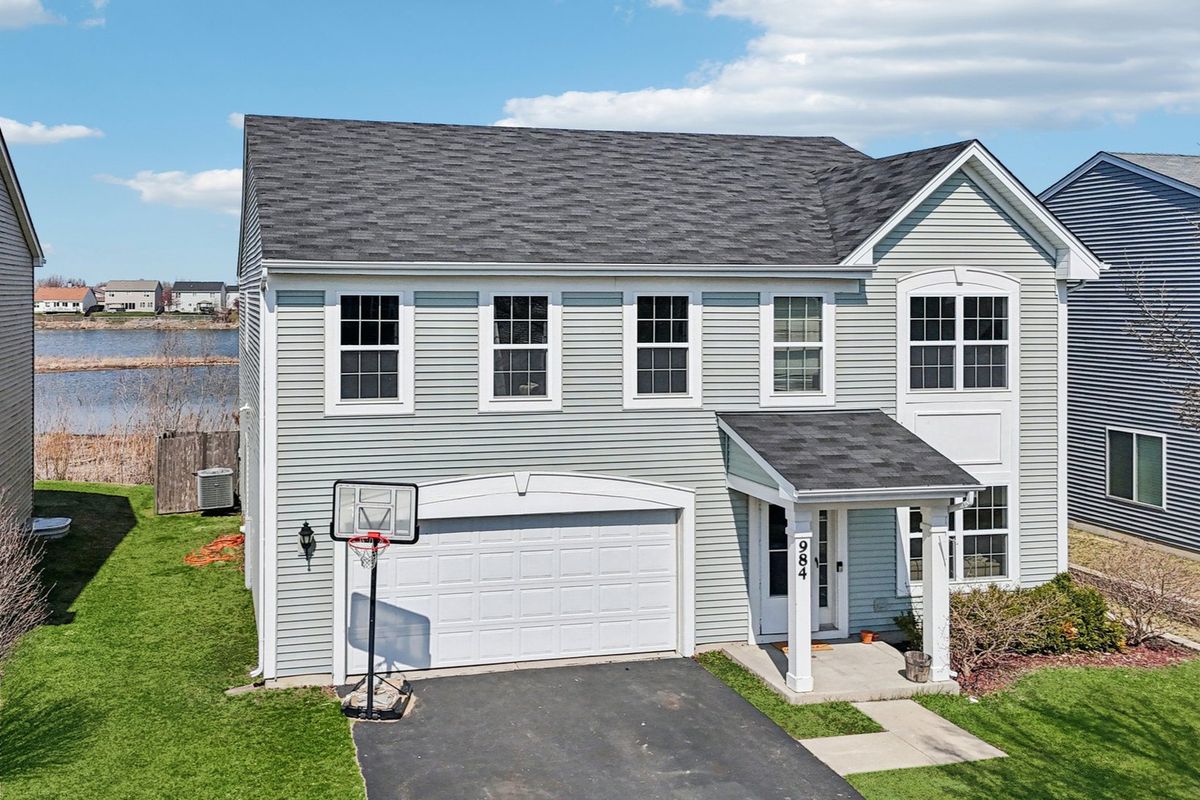 984 Richard Brown Boulevard, Volo, IL 60073