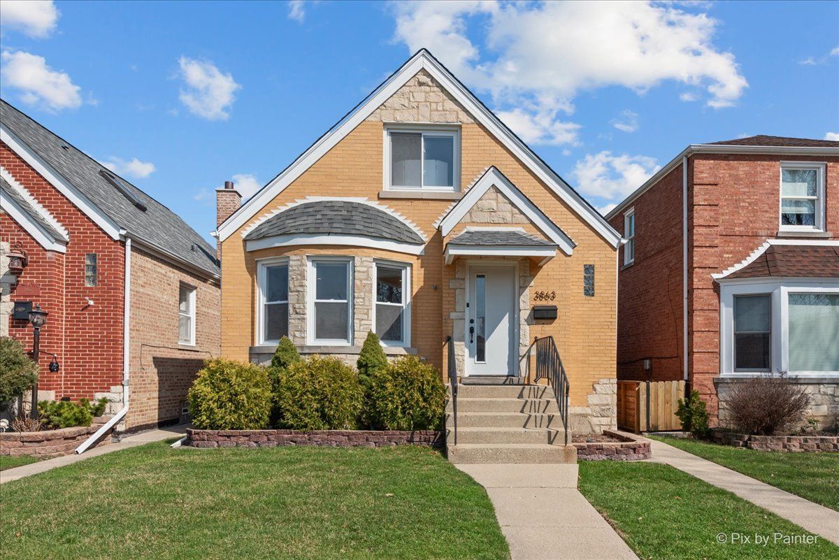 3863 Oriole Avenue, Chicago, IL 60634