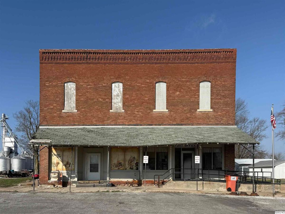 109-113 Broad Street, Loraine, IL 62349