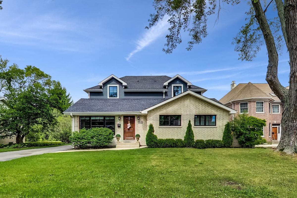 2824 Central Road, Glenview, IL 60025