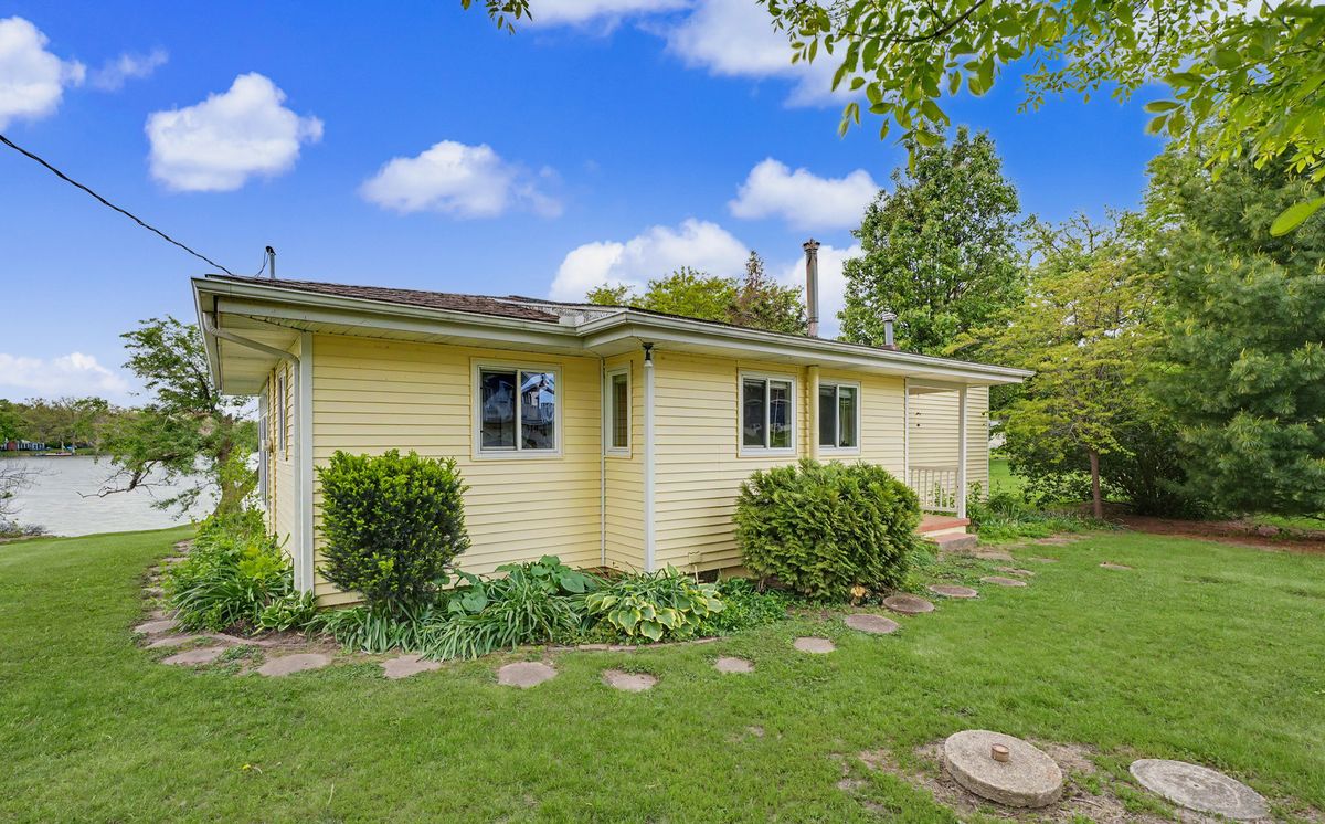 730 Bayshore Drive, Loda, IL 60948