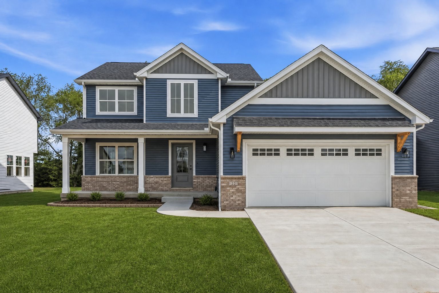22 Meadow Drive — Monticello, IL 61856