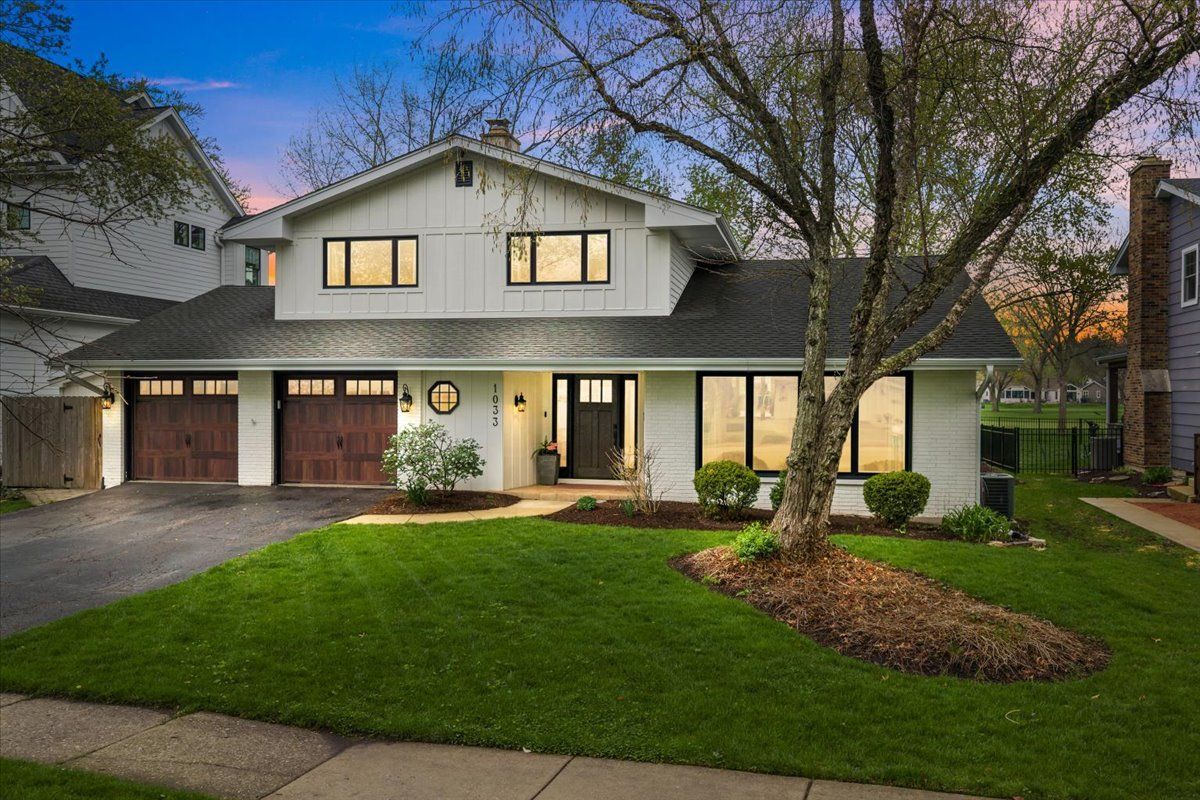 1033 Royal Saint George Drive — Naperville, IL 60563