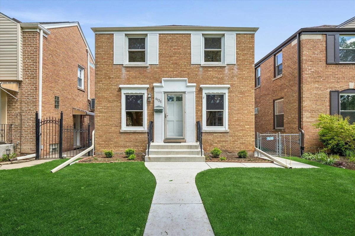 4135 Pontiac Avenue, Chicago, IL 60634