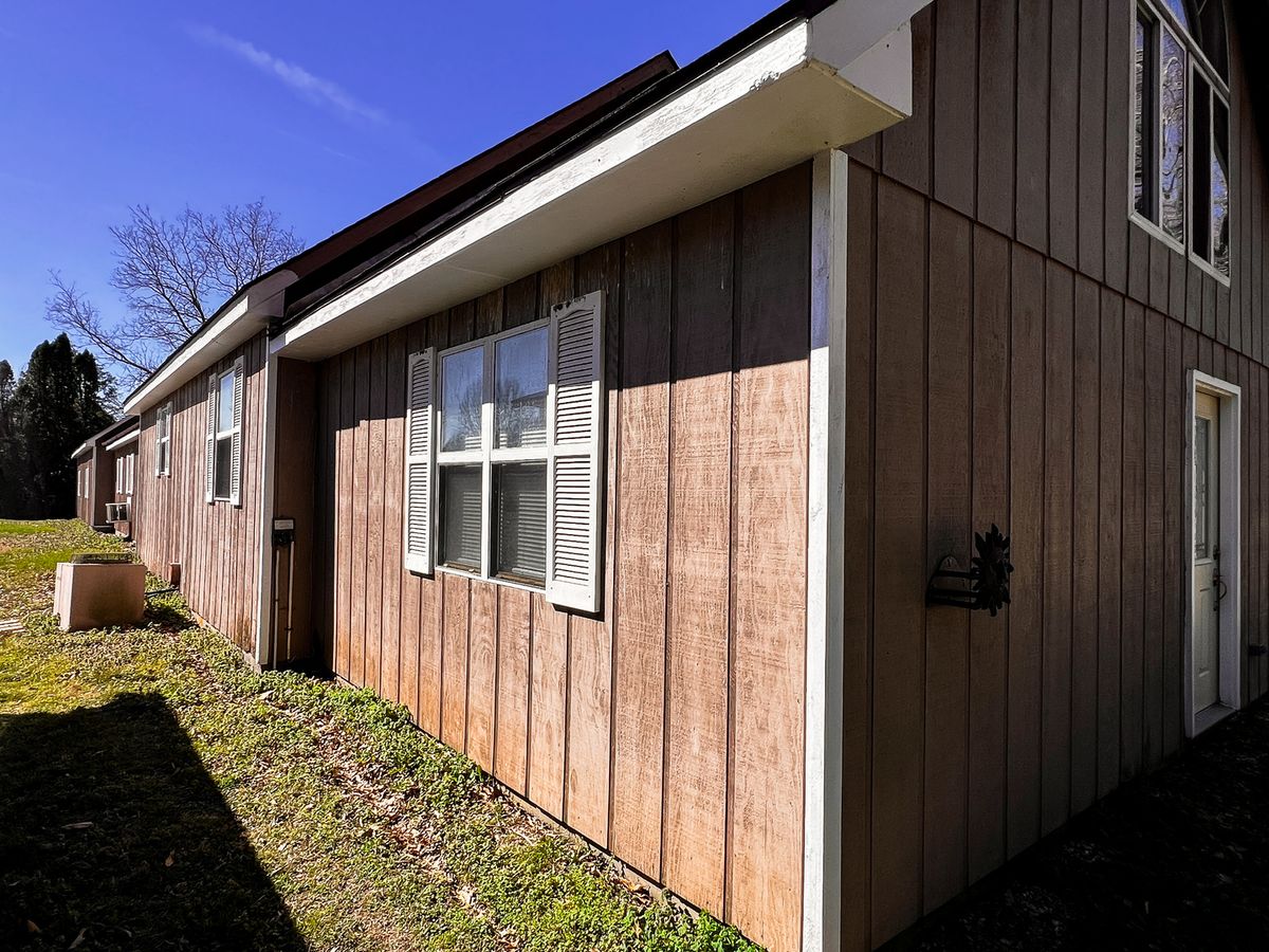 21604 Fox Drive, Carlyle, IL 62231