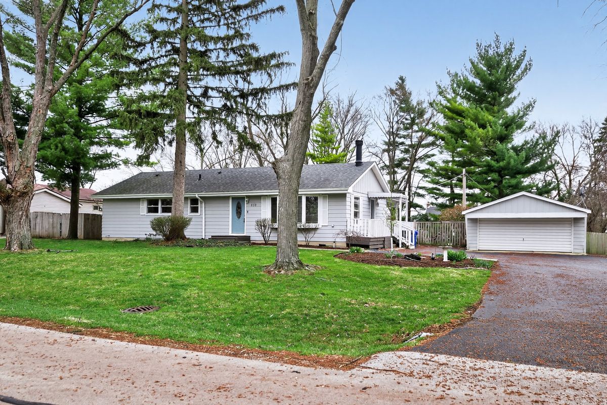 270 Ott Avenue, Glen Ellyn, IL 60137